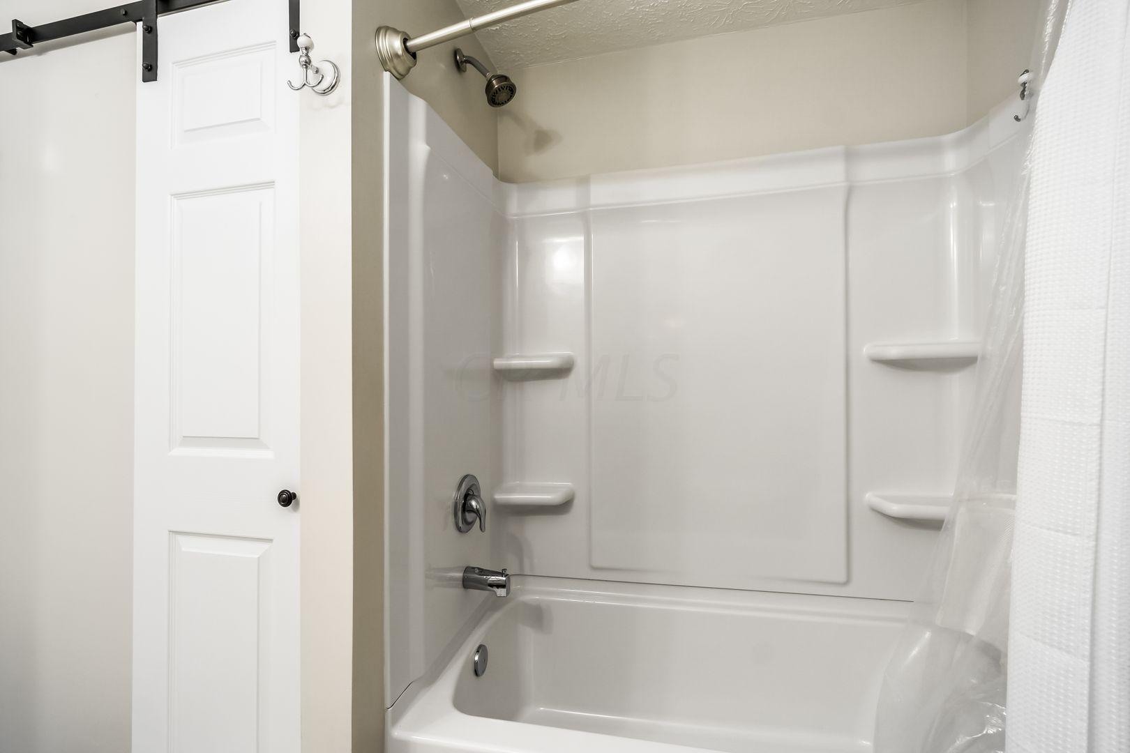3366 Rudon Lane Columbus, OH 43204 - Photo 18 of 34 Gallery Image 18