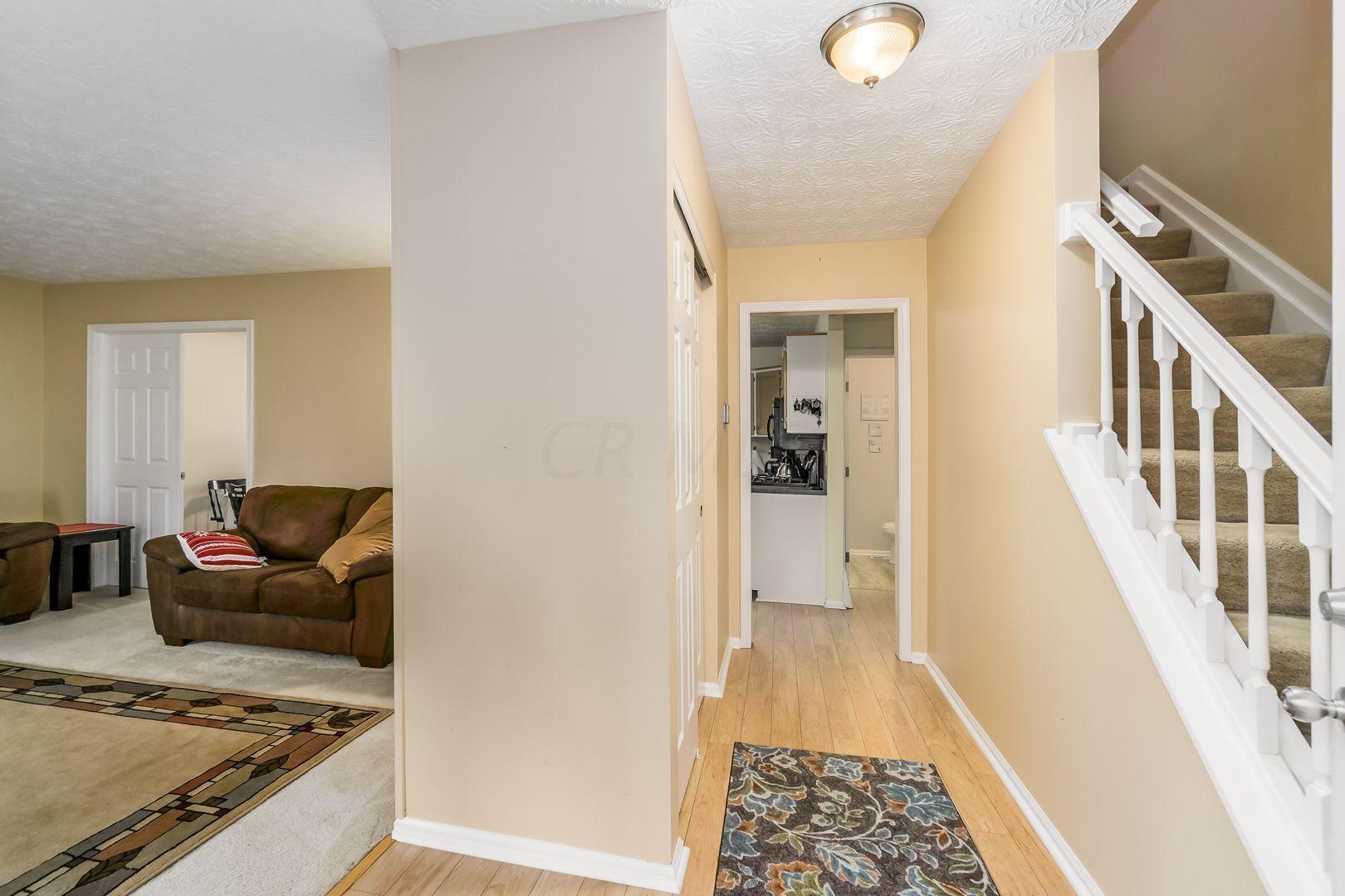3366 Rudon Lane Columbus, OH 43204 - Photo 3 of 34 Gallery Image 3