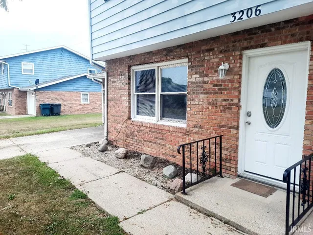 $1,200 | 3206 West Cypress Drive, Muncie, IN 47304