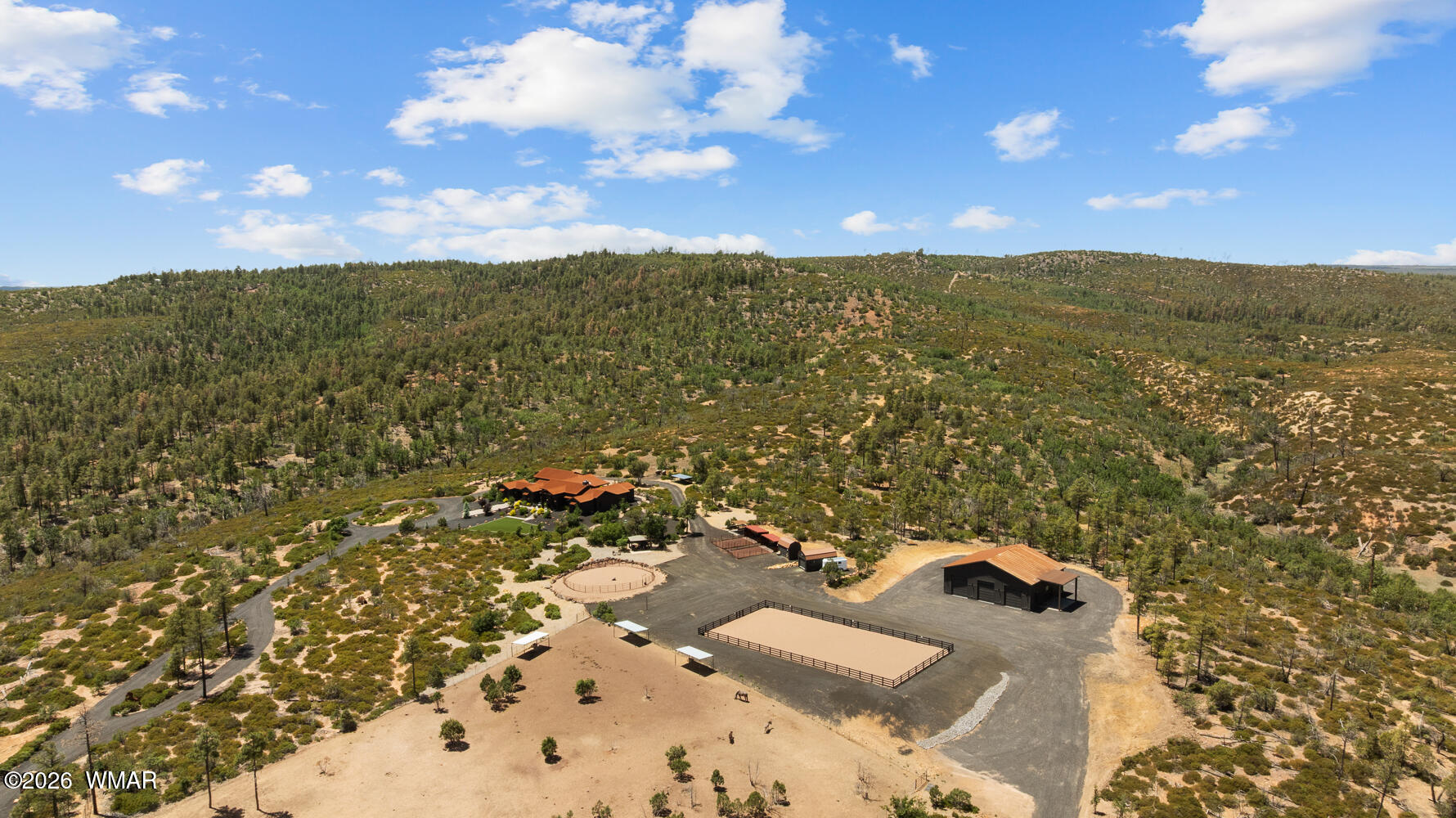 512 Fieldy Road Show Low, AZ 85901 - Photo 125 of 128 a view of a city