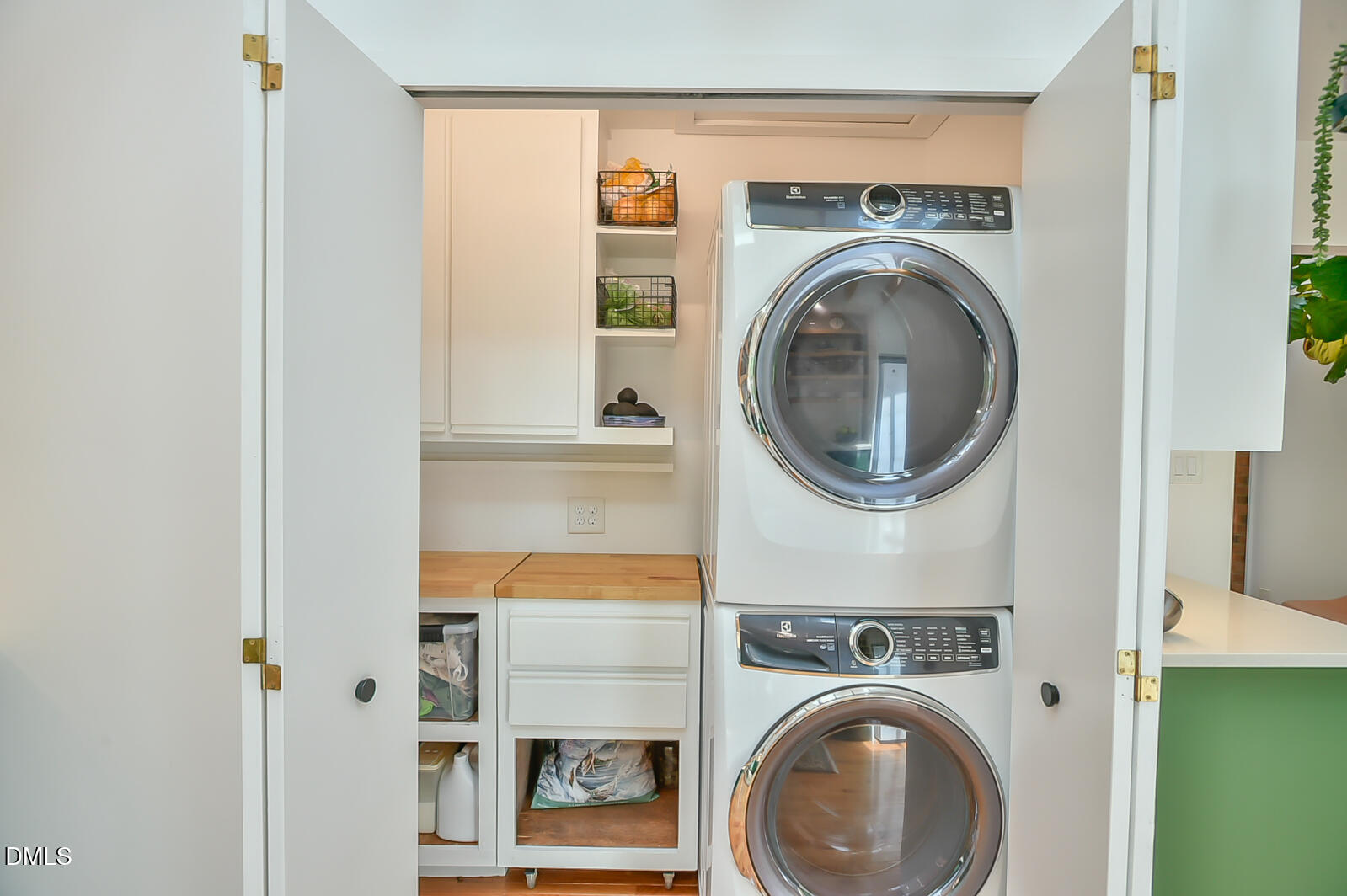 1626 Rowemont Drive Durham, NC 27705 - Photo 12 of 45 a utility room with dryer and washer