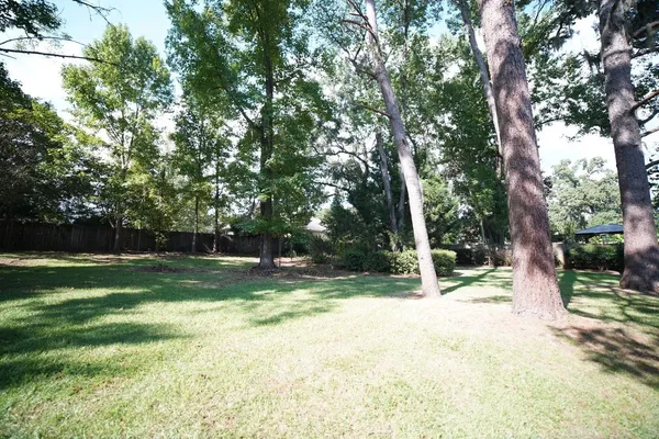 $3,000 | 352 Meadow Ridge Drive, Tallahassee, FL 32312