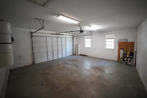 $3,000 | 352 Meadow Ridge Drive, Tallahassee, FL 32312