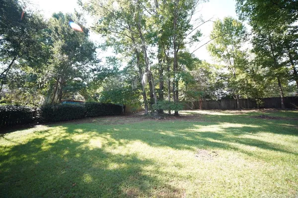 $3,000 | 352 Meadow Ridge Drive, Tallahassee, FL 32312