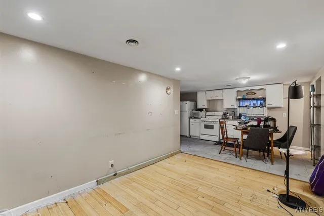 $189,900 | 74 Houston Street, Buffalo, NY 14220