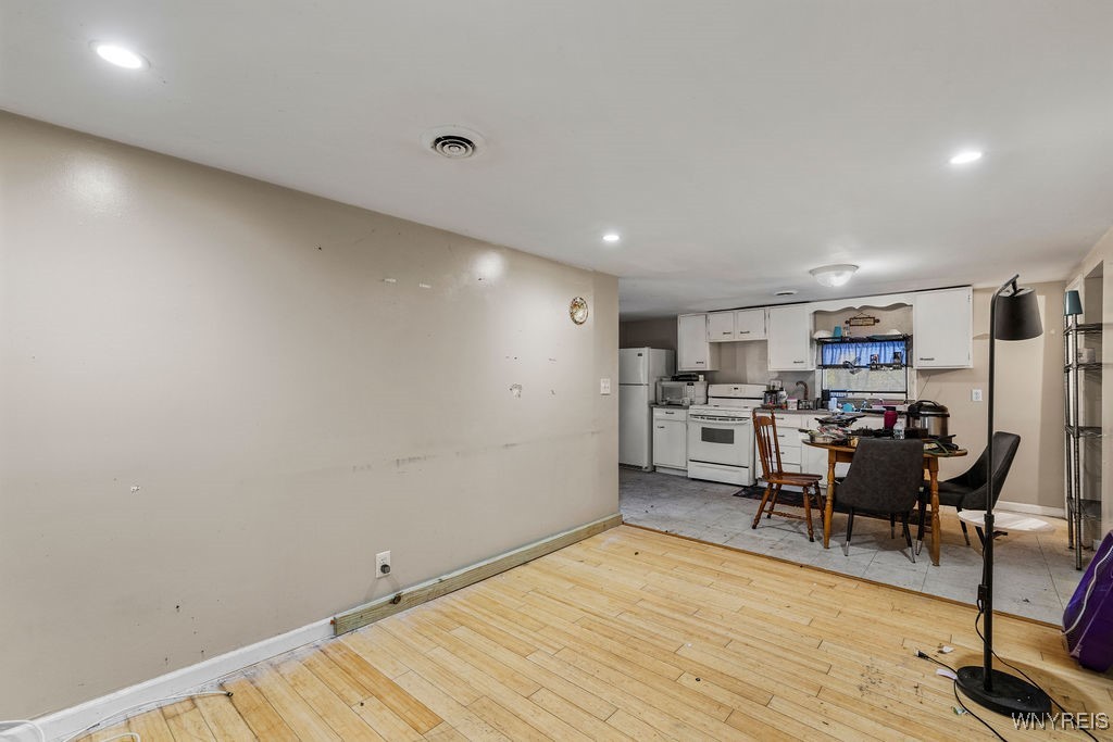 74 Houston Street Buffalo, NY 14220 - Photo 12 of 49