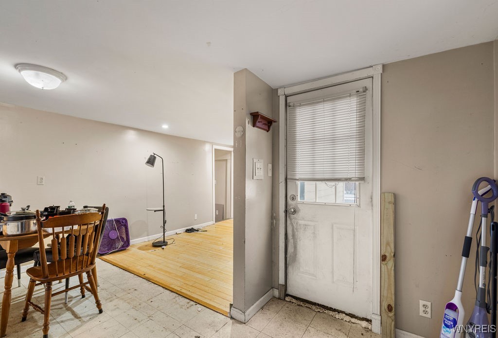 74 Houston Street Buffalo, NY 14220 - Photo 16 of 49