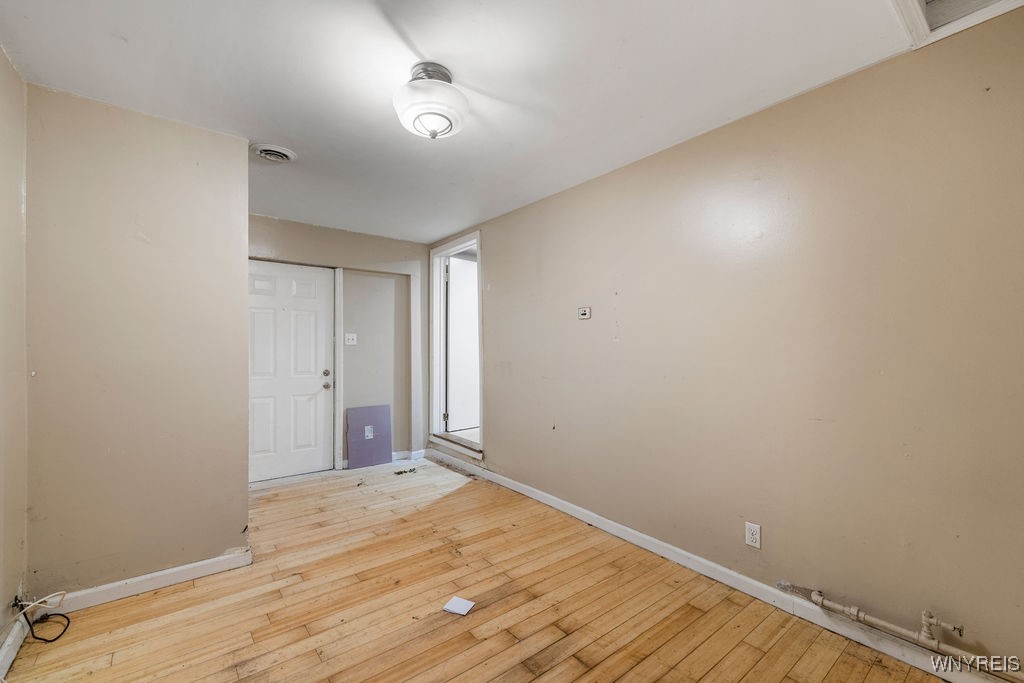 74 Houston Street Buffalo, NY 14220 - Photo 17 of 49