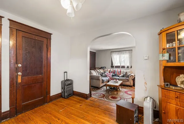 $189,900 | 74 Houston Street, Buffalo, NY 14220