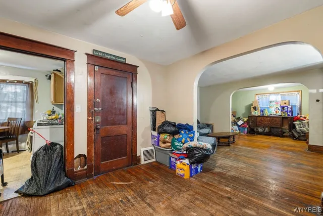 $189,900 | 74 Houston Street, Buffalo, NY 14220