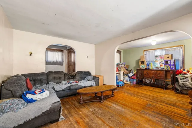 $189,900 | 74 Houston Street, Buffalo, NY 14220