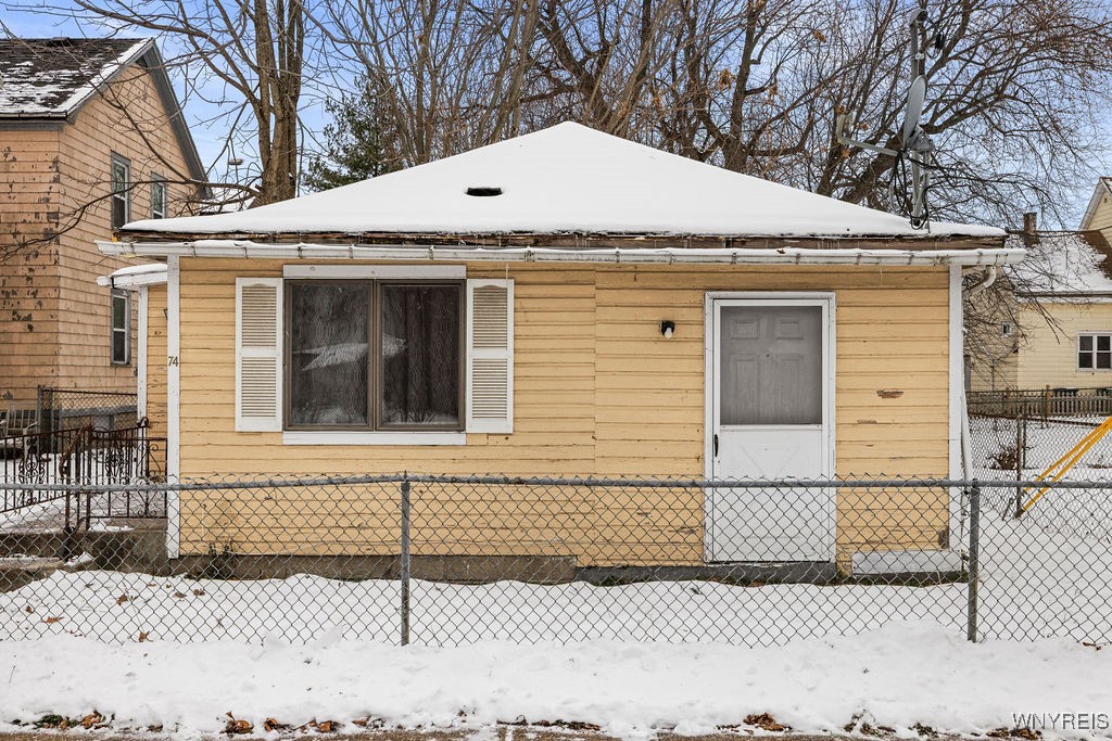74 Houston Street Buffalo, NY 14220 - Photo 5 of 49