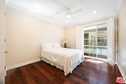 $799,000 | 4949 Genesta Avenue, Unit 201, Encino, CA 91316