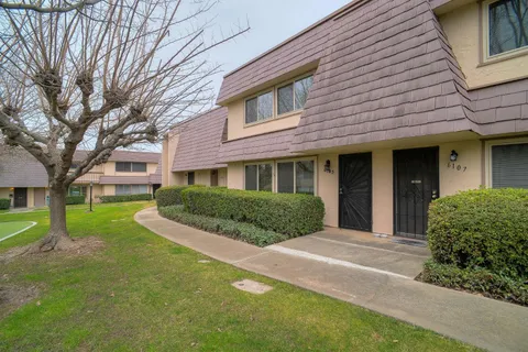 $320,000 | 6105 Vía Casitas, Carmichael, CA 95608