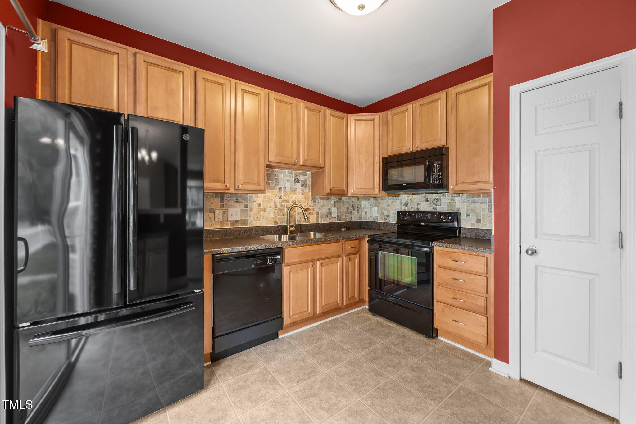 331 Gilman Lane, Unit 106 Raleigh, NC 27610 - Photo 10 of 20 12-web-or-mls-IMG_1328