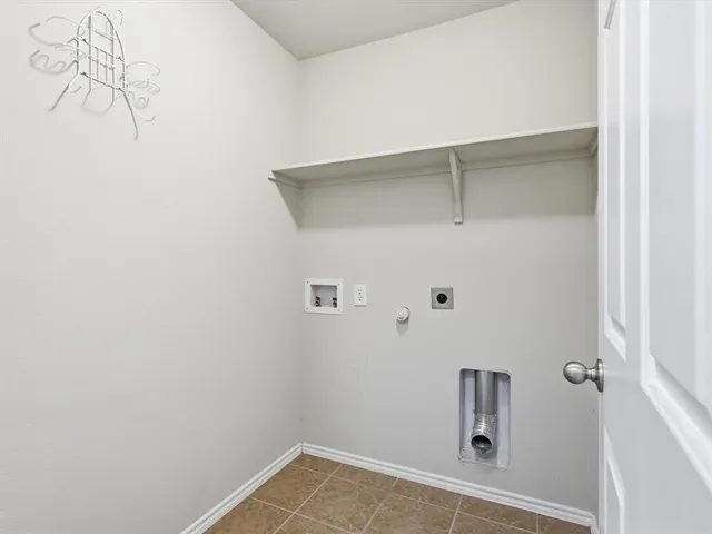 $325,000 | 1221 Oakbrook Street, Prosper, TX 75078