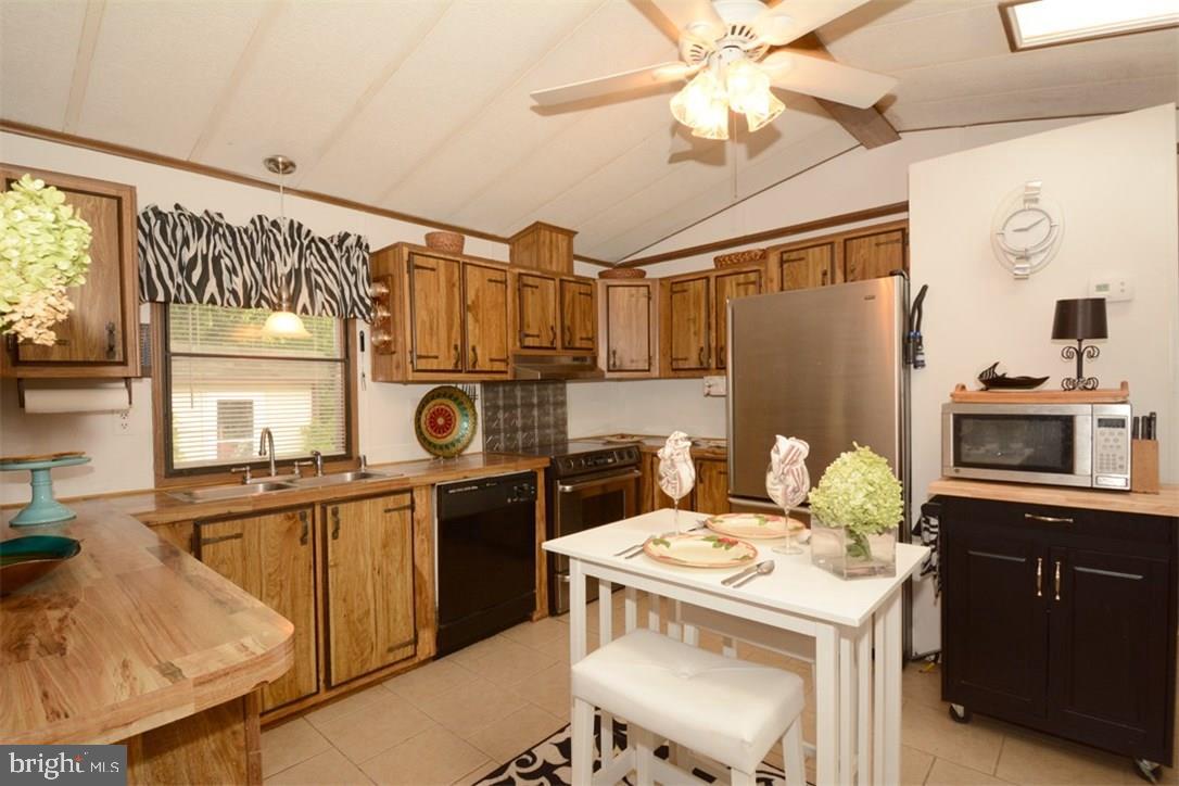 35693 Elk Camp Road Rehoboth Beach, DE 19971 - Photo 12 of 36 Gallery Image 12