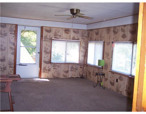 4029 Highway 66 Apollo, PA 15613 - Photo 6 of 11 Sunroom.