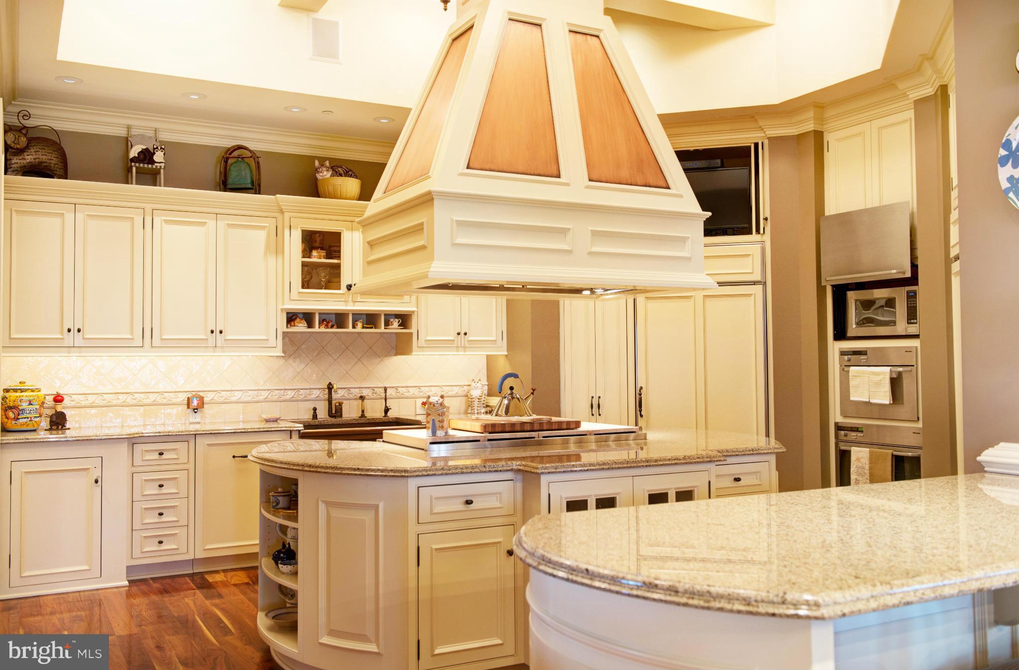 2550 Landmark School Road The Plains, VA 20198 - Photo 11 of 30 Kitchen