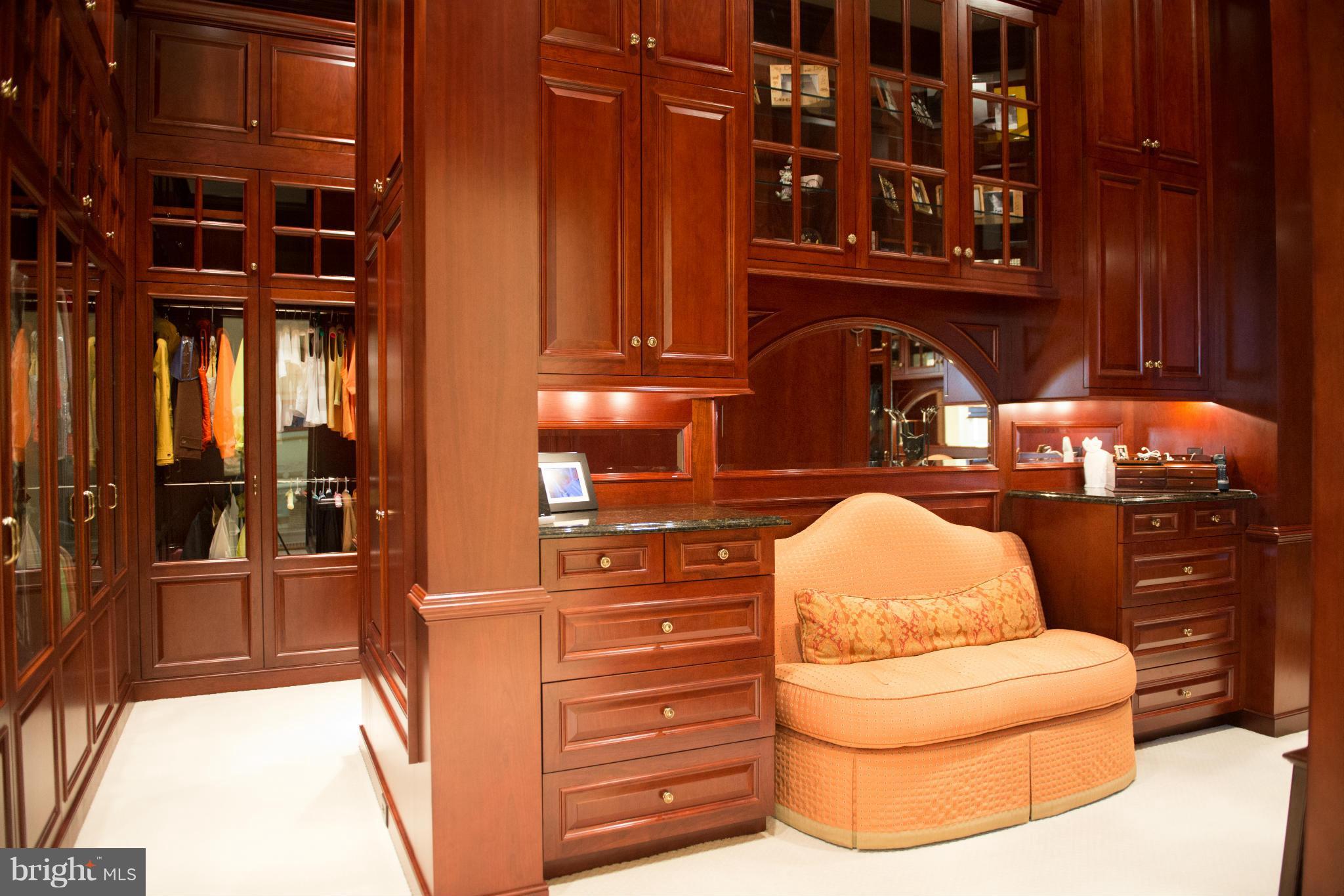 2550 Landmark School Road The Plains, VA 20198 - Photo 16 of 30 Master Bedroom Walk-in Closet