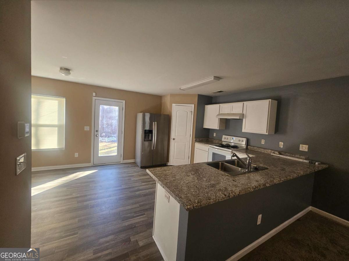 7313 Monastery Road Fairburn, GA 30213 - Photo 5 of 22