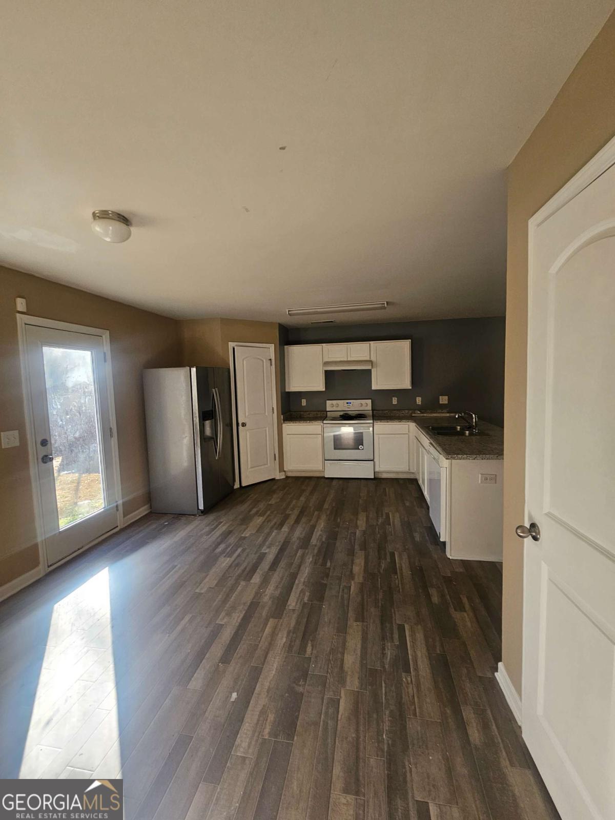 7313 Monastery Road Fairburn, GA 30213 - Photo 7 of 22