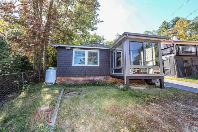 $330,000 | 17 Cole Road, Windham, NH 03087