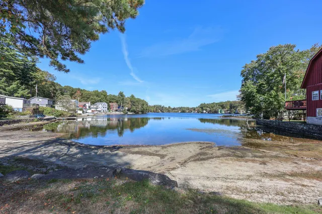 $330,000 | 17 Cole Road, Windham, NH 03087