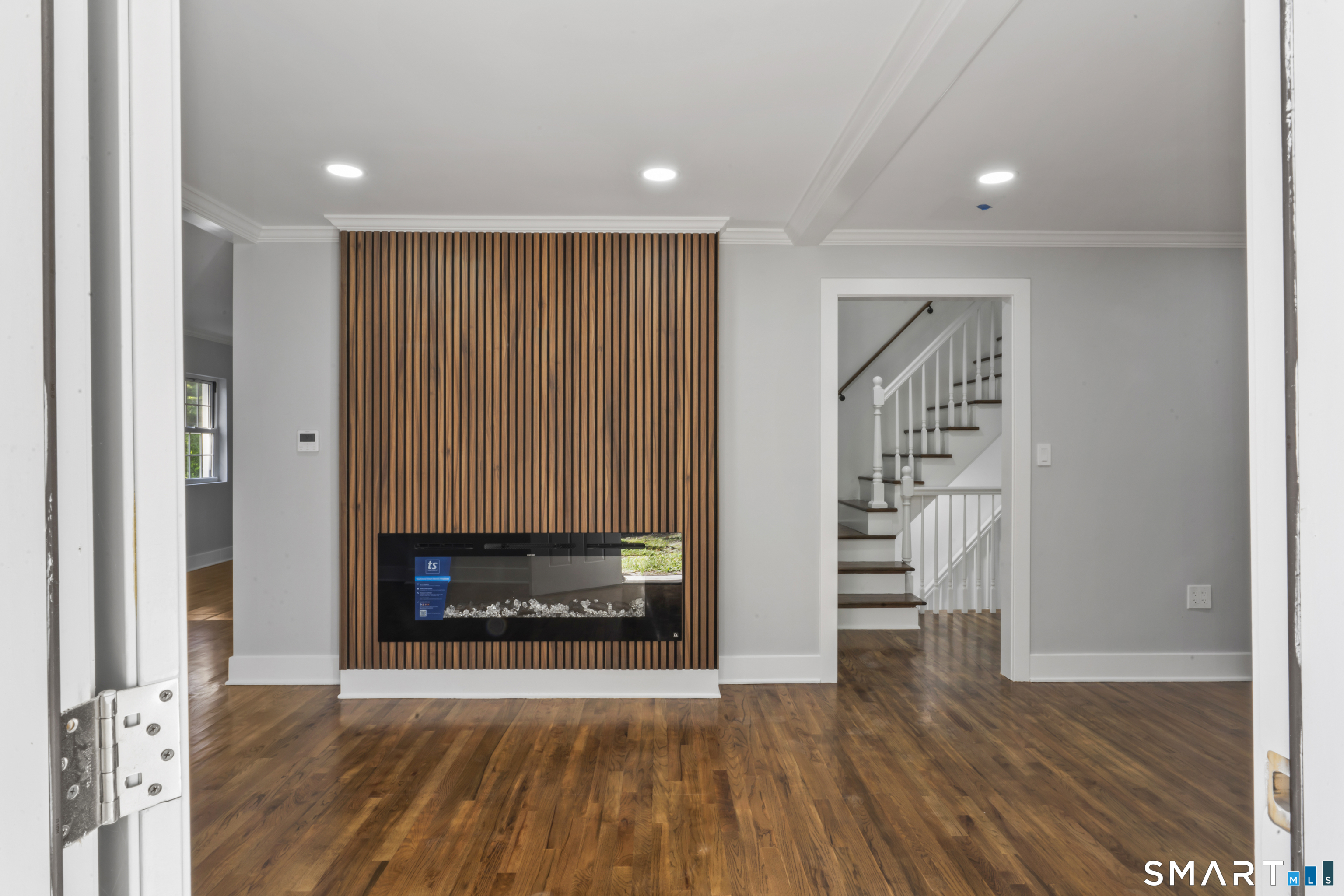 28 Walnut Hill Road Bethel, CT 06801 - Photo 3 of 36