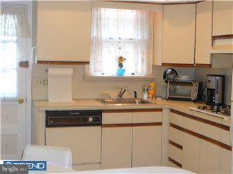 1521 Ripley Street Philadelphia, PA 19111 - Photo 6 of 8 Gallery Image 6