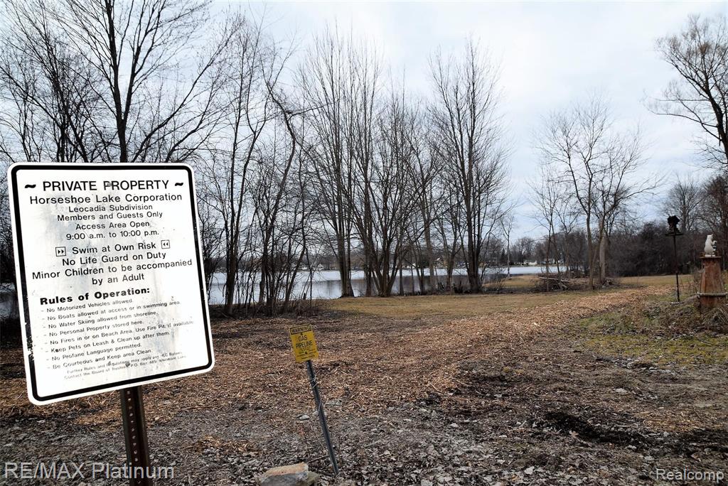 643 Six Mile Road Whitmore Lake, MI 48189 - Photo 19 of 22