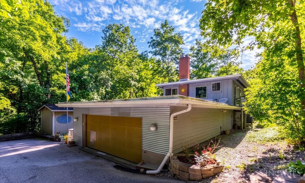 415 West Galbraith Road Wyoming, OH 45215 - Photo 2 of 41
