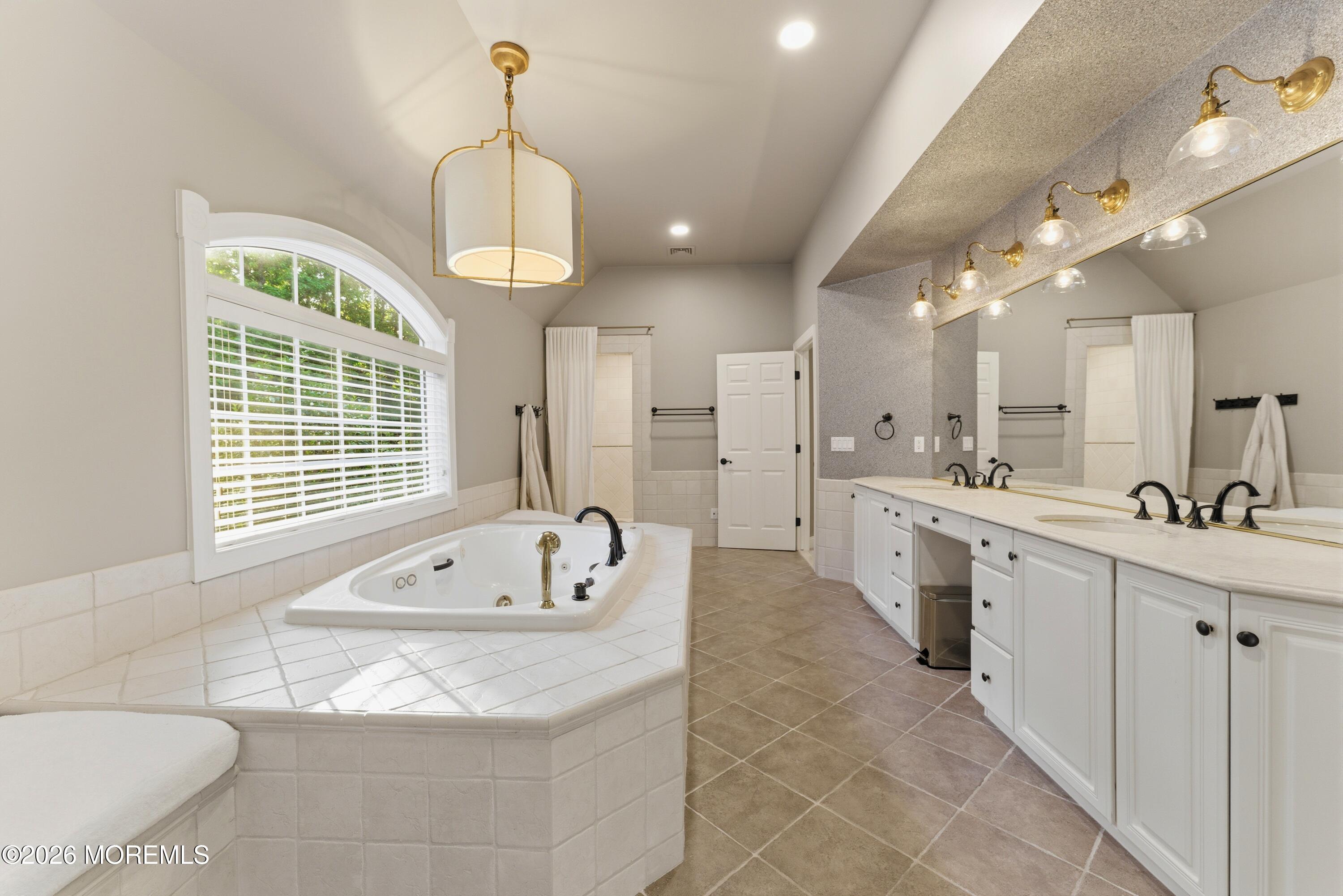143 Savannah Road Jackson, NJ 08527 - Photo 52 of 100 068-DSC06287