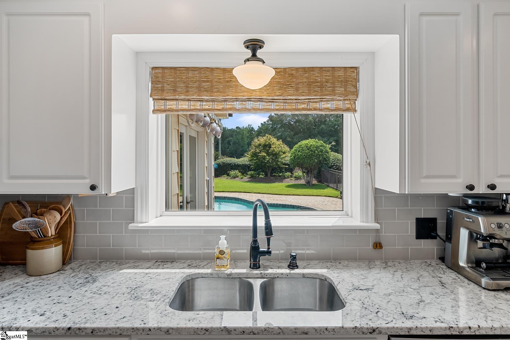 1772 Mahaffey Road Gray Court, SC 29645 - Photo 16 of 49