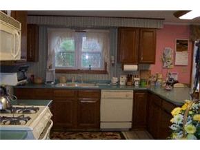 60 Range Road Epsom, NH 03234 - Photo 4 of 5