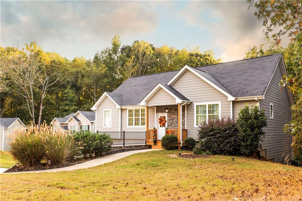 355 Conner Court Social Circle, GA 30025 - Photo 4 of 52