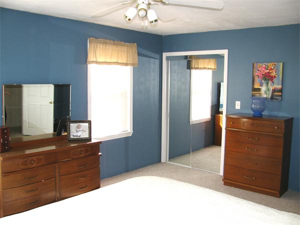 15 Wingate Road Weymouth, MA 02189 - Photo 17 of 21 Gallery Image 17