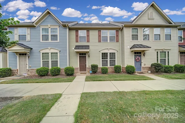 $410,000 | 3226 Major Samuals Way, Charlotte, NC 28208