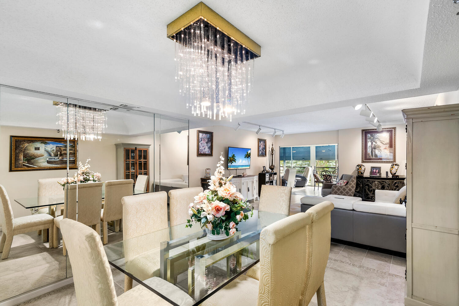 9220 SW 14th St-large-019-019-Dinning Ro