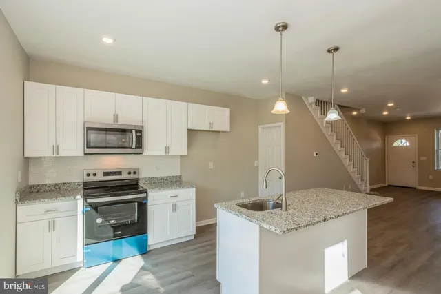 $339,900 | 532 Bush Street, Bridgeport, PA 19405