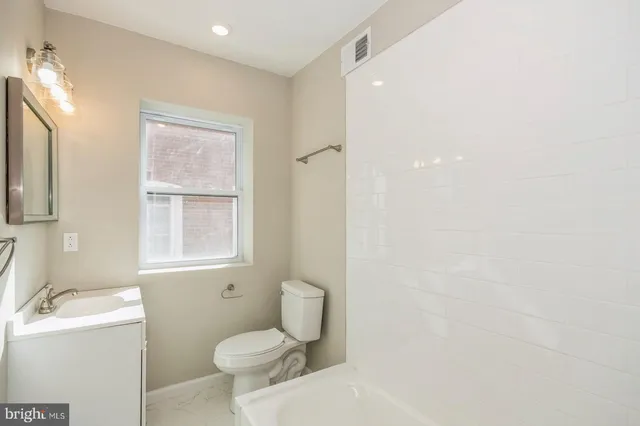 $339,900 | 532 Bush Street, Bridgeport, PA 19405