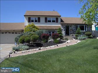 1236 Roberts Road Warminster, PA 18974 - Photo 1 of 6 Gallery Image 1