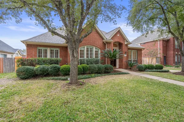$2,350 | 2714 Hidden Knoll Court, Sugar Land, TX 77478