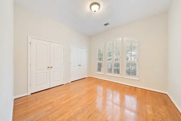 $2,350 | 2714 Hidden Knoll Court, Sugar Land, TX 77478