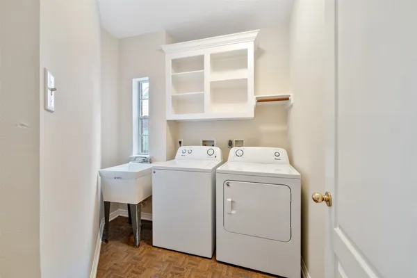 $2,400 | 2714 Hidden Knoll Court, Sugar Land, TX 77478