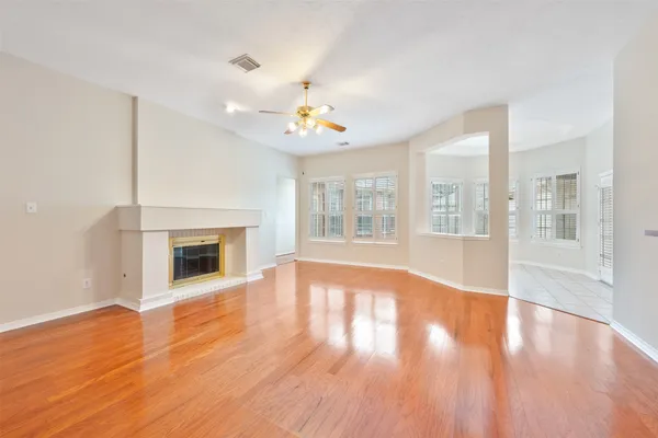 $2,400 | 2714 Hidden Knoll Court, Sugar Land, TX 77478