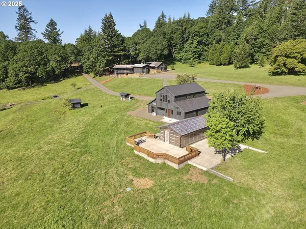 $1,750,000 | 11890 Dupee Valley Road, Unit 1, Sheridan, OR 97378