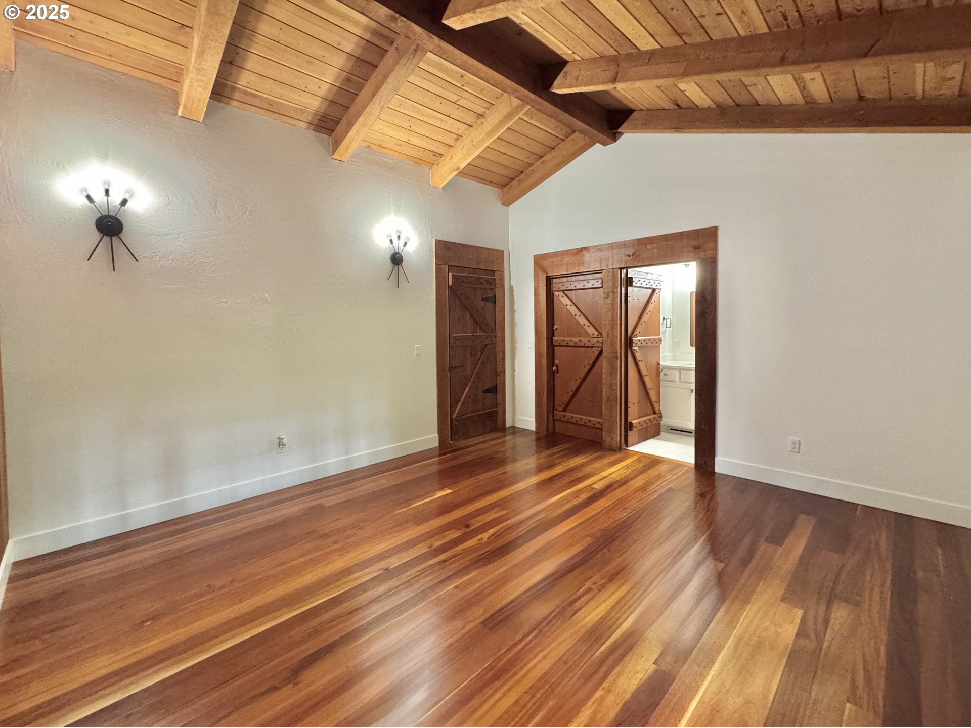 11890 Dupee Valley Road, Unit 1 Sheridan, OR 97378 - Photo 21 of 48 a view of empty room with wooden floor
