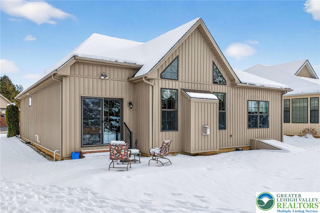 4093 Clearbrook Road Emmaus, PA 18049 - Photo 13 of 58