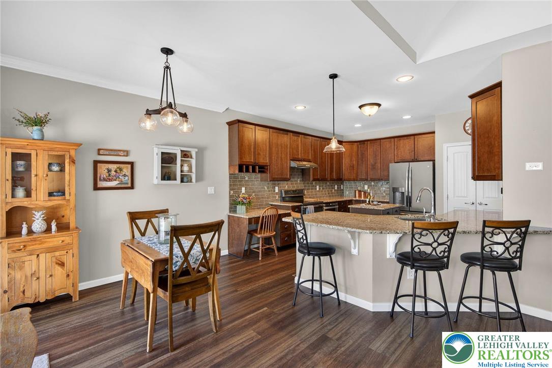 4093 Clearbrook Road Emmaus, PA 18049 - Photo 23 of 58